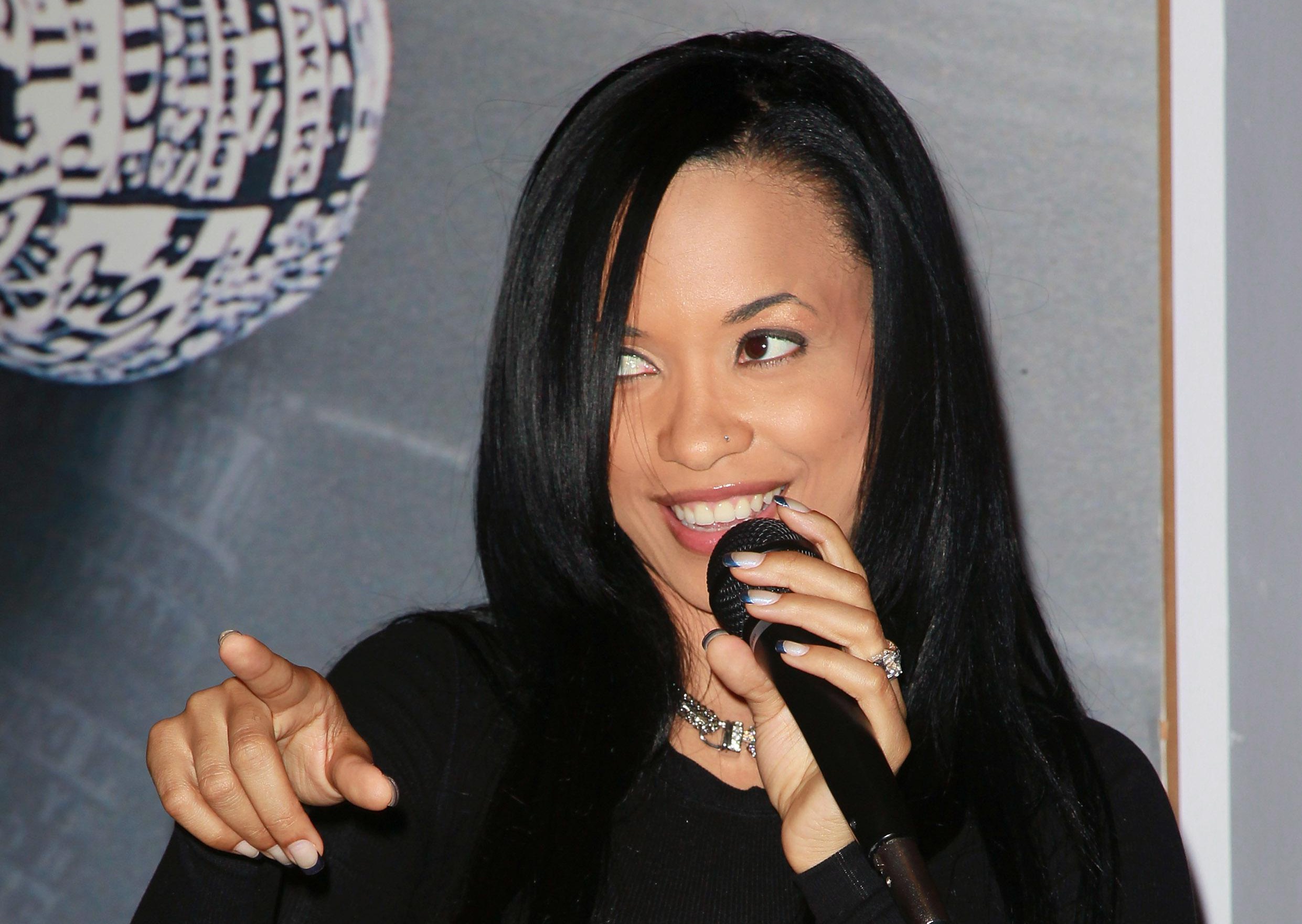 Karrine Steffans Book Signing For 'SatisFaction'