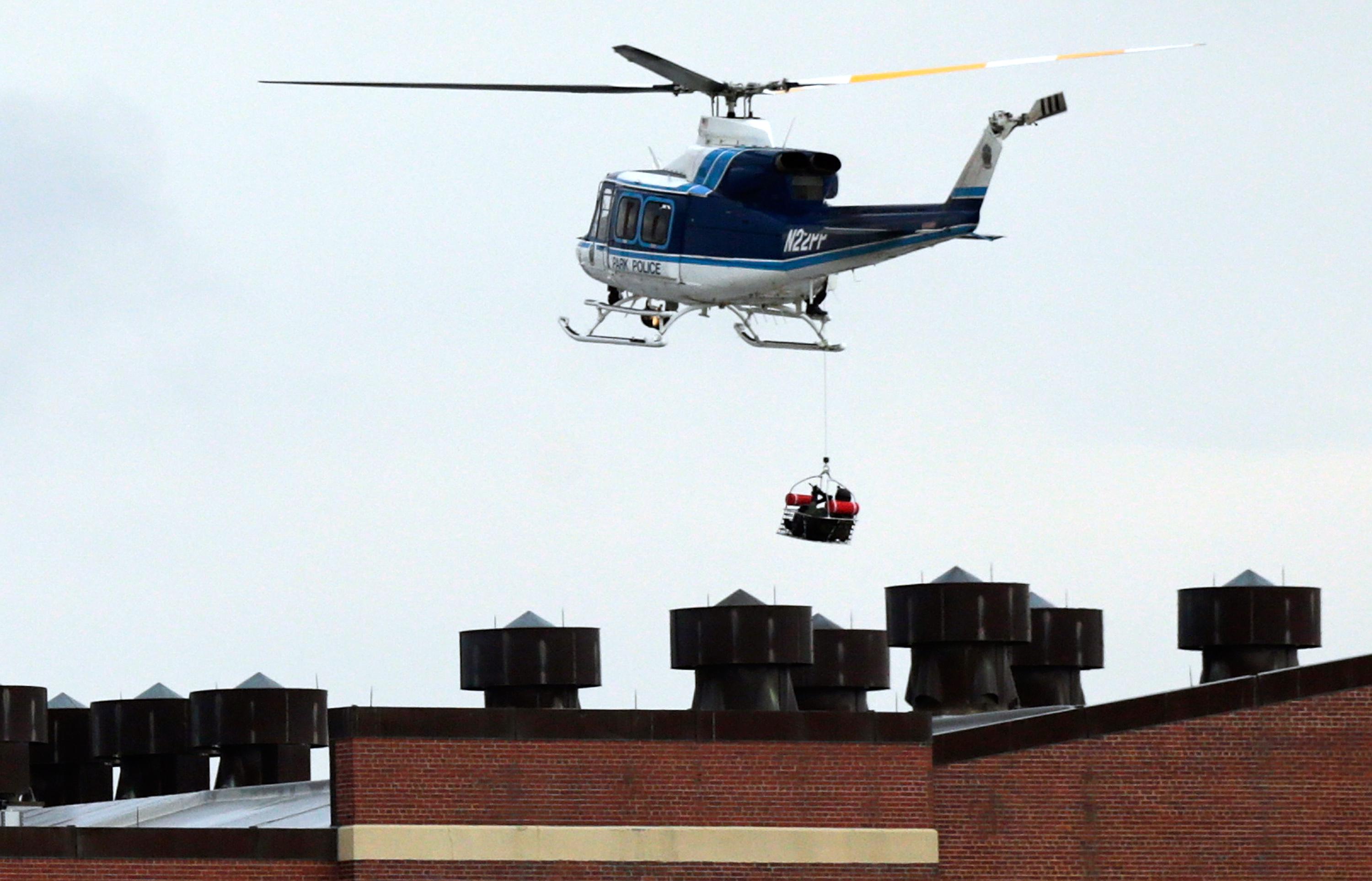 Shooting At Washington DC Navy Yard Reportedly Leaves Several Wounded