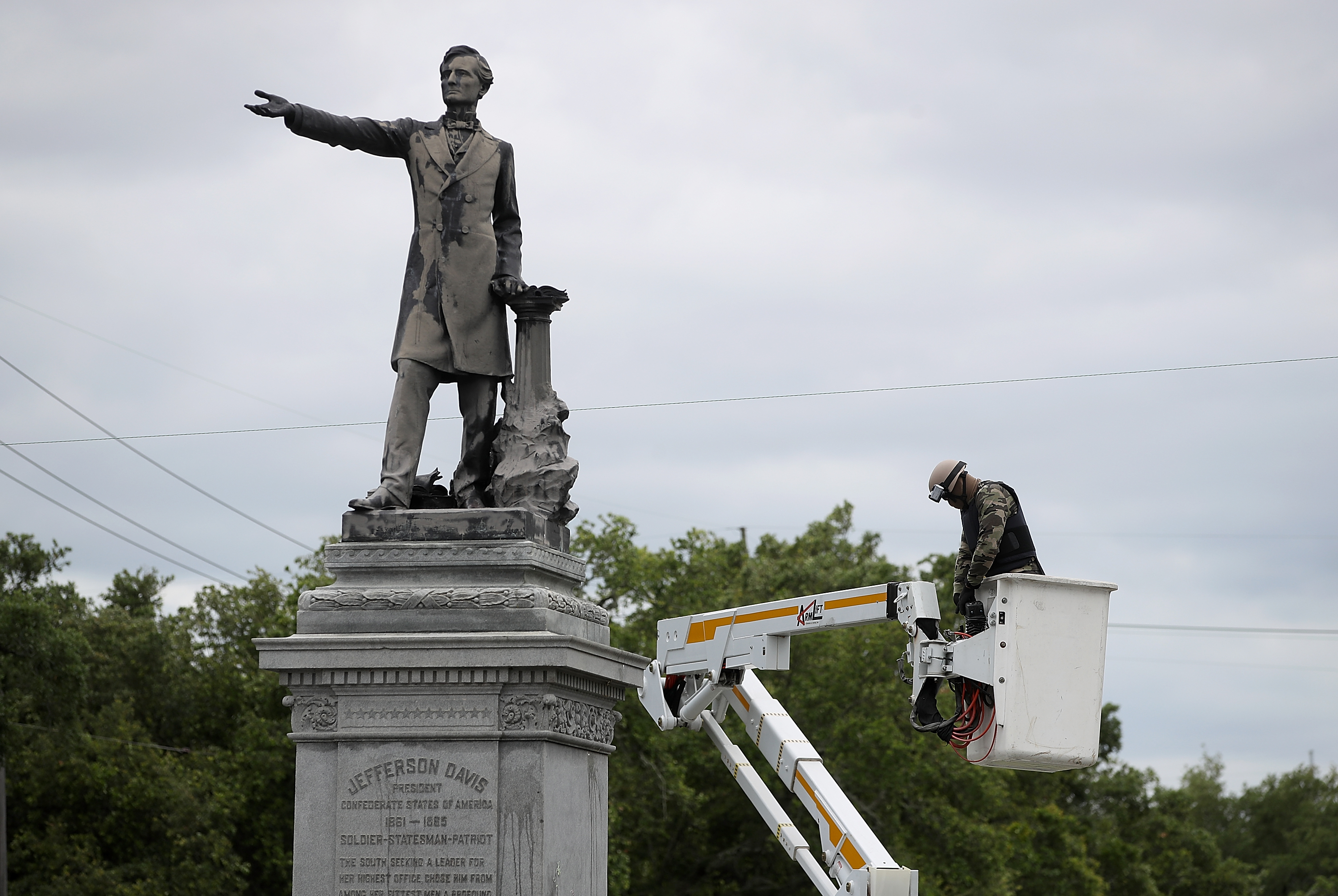 New Orleans Prepares To Remove More Civil War Monuments
