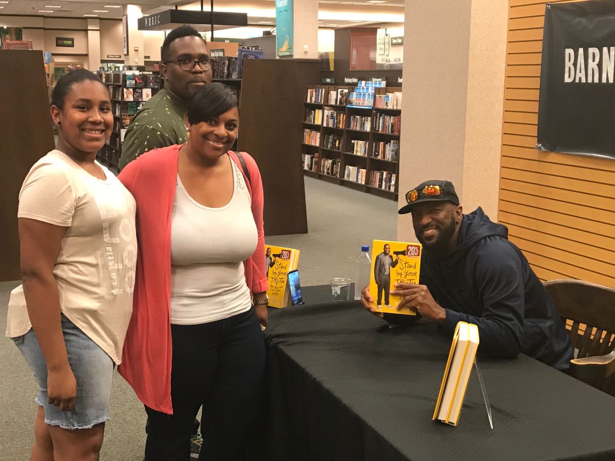 Rickey Smiley "Stand By Your Truth: And Then Run For Your Life" Book Signing In Lafayette, Louisiana At Barnes & Noble