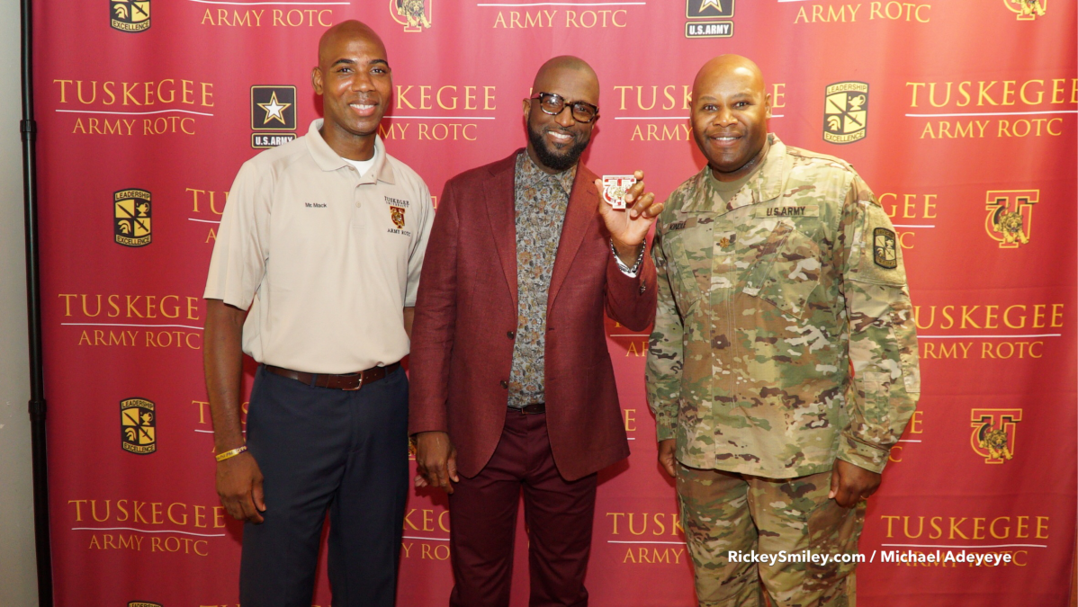 Rickey Smiley Visits Tuskegee University For ROTC Week