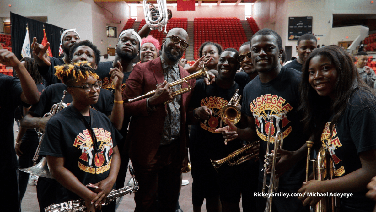 Rickey Smiley Visits Tuskegee University For ROTC Week