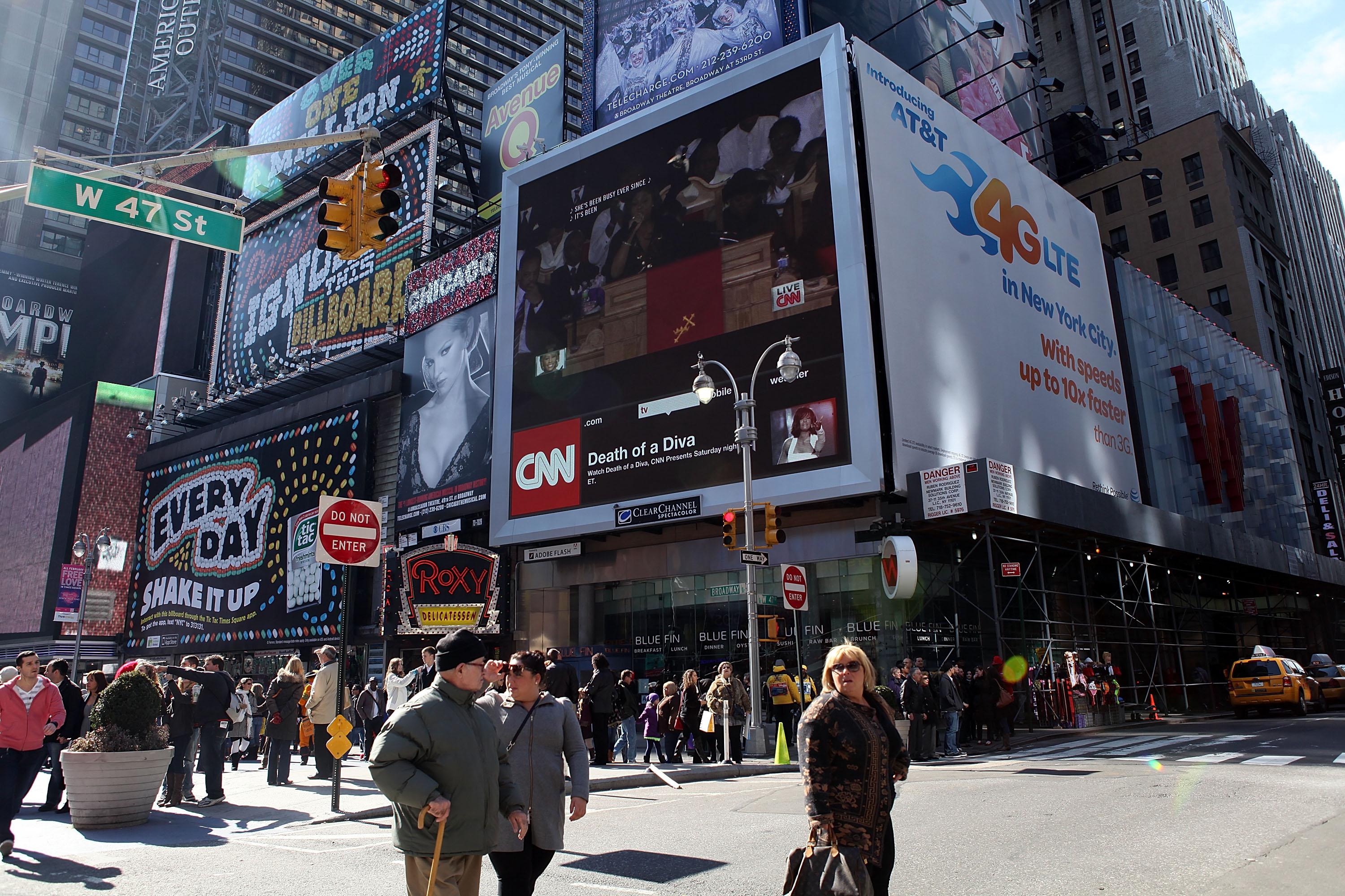 New Yorkers Remember Whitney Houston On The Day Of Her Funeral