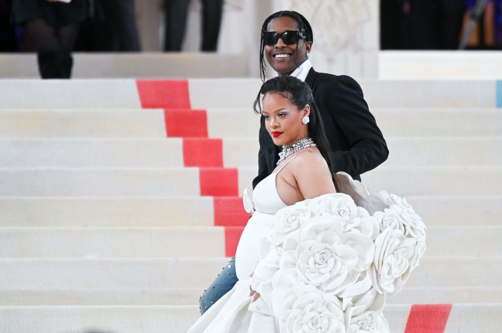 The 2023 Met Gala Celebrating "Karl Lagerfeld: A Line Of Beauty" - Street Sightings