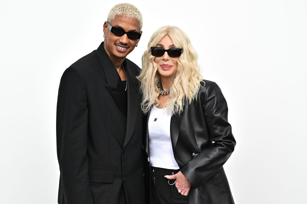 Givenchy : Photocall - Paris Fashion Week - Womenswear Spring/Summer 2024